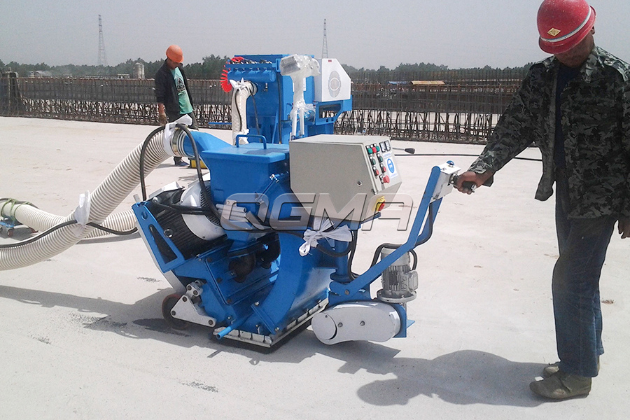 移动式路面抛丸机